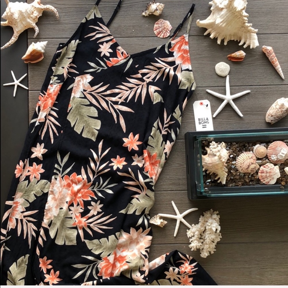 🌴🌼BILLABONG- THE BEST DRESS🌼🌴 - Picture 2 of 9